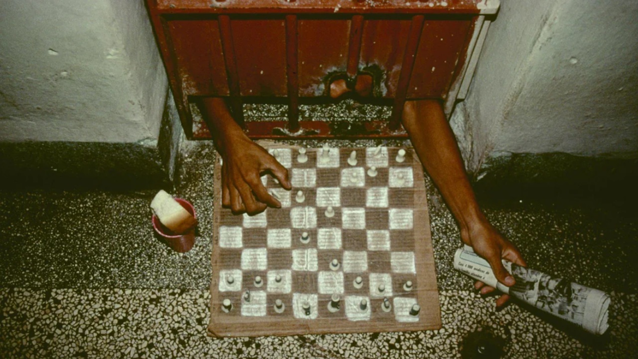 Foto del giorno: come scorreva lenta la vita nel carcere cubano di Boniato