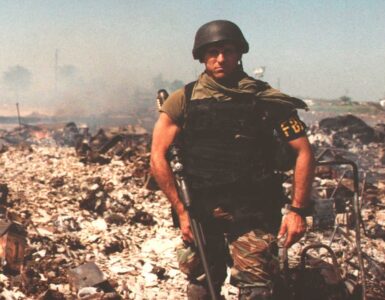 Foto del giorno: l'Eccidio di Waco, religione, sangue e armi