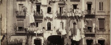 Foto del giorno: scorci di una Napoli che non c'è più