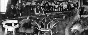 Foto del giorno: vecchi montanari da saloon