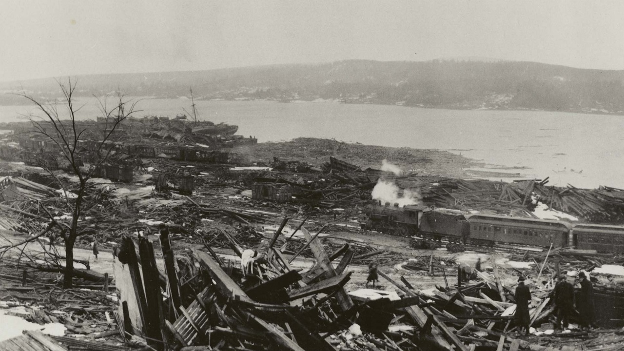 halifax distruzione