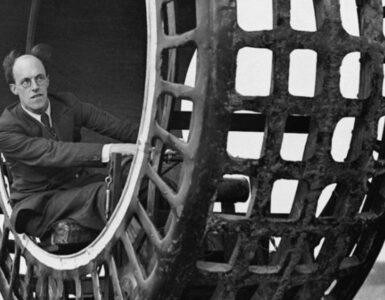 La Dinosfera: il veicolo monoruota ipotizzato da Leonardo da Vinci e realizzato nel 1930