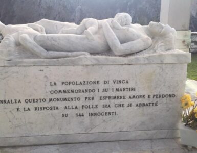 Le Alpi Apuane rosse di sangue e nere di rabbia: l'Eccidio di Vinca