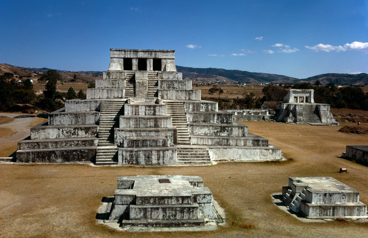 11 agosto edifici Maya