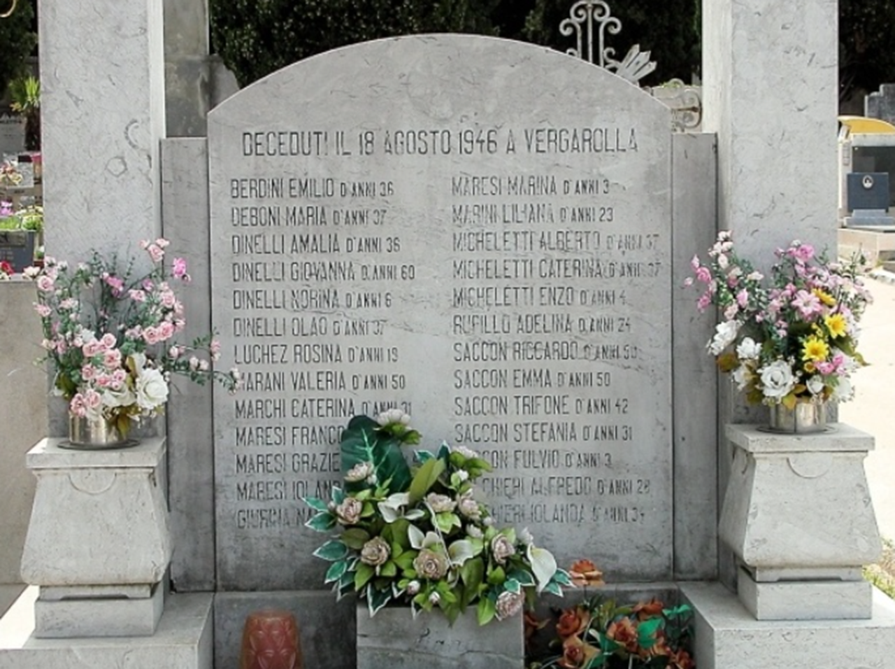18 agosto foto targa commemorativa