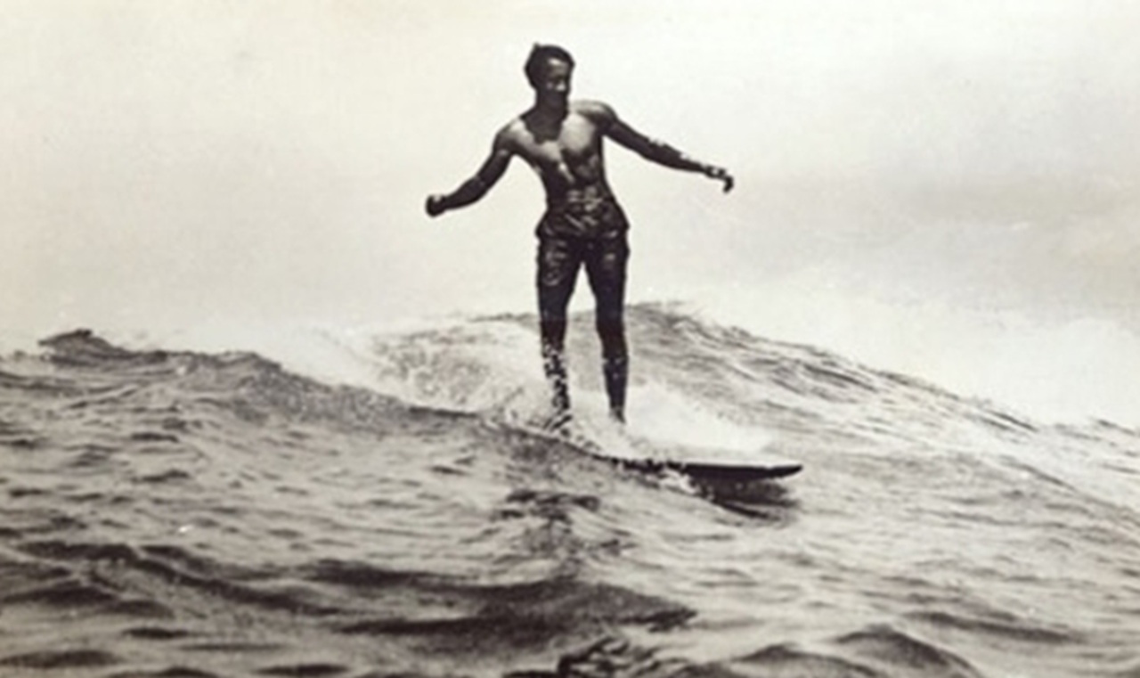 Duke Kahanamoku surf sport