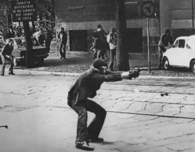 Foto del giorno: il 14 maggio 1977 in via De Amicis, Milano