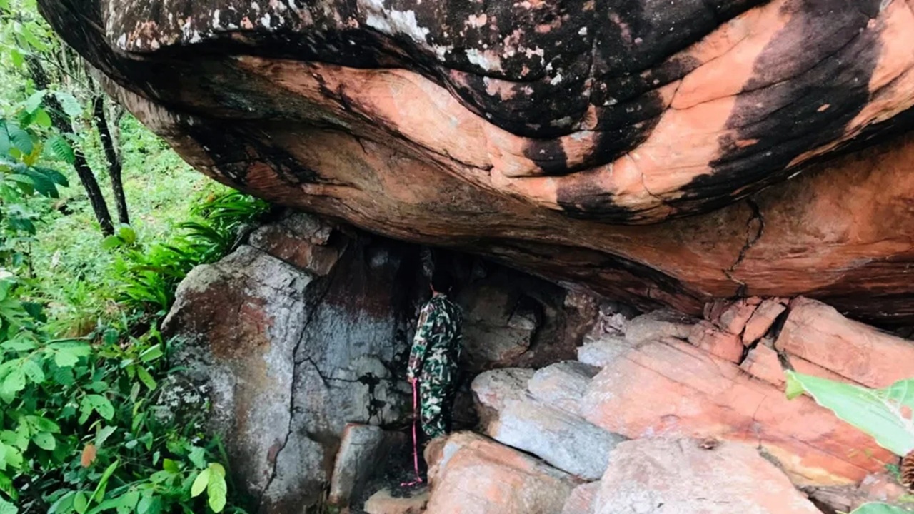 monumento rupestre thailandia