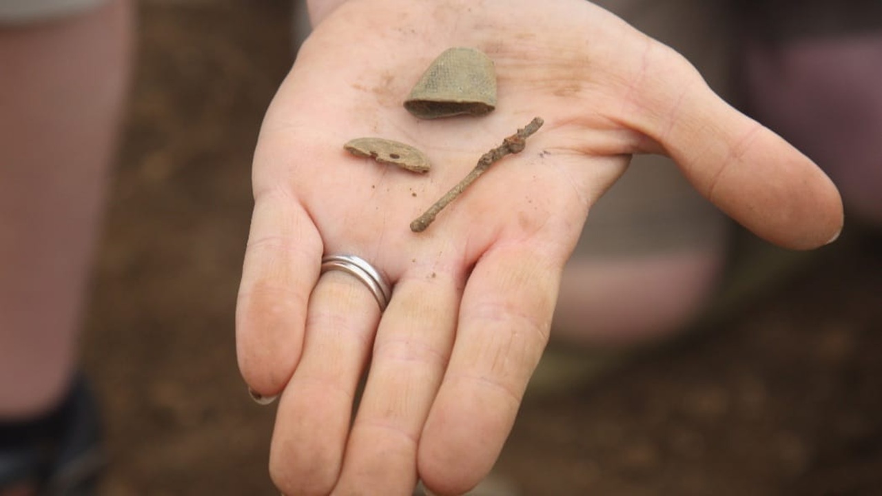 Nwton casa famiglia, reperti