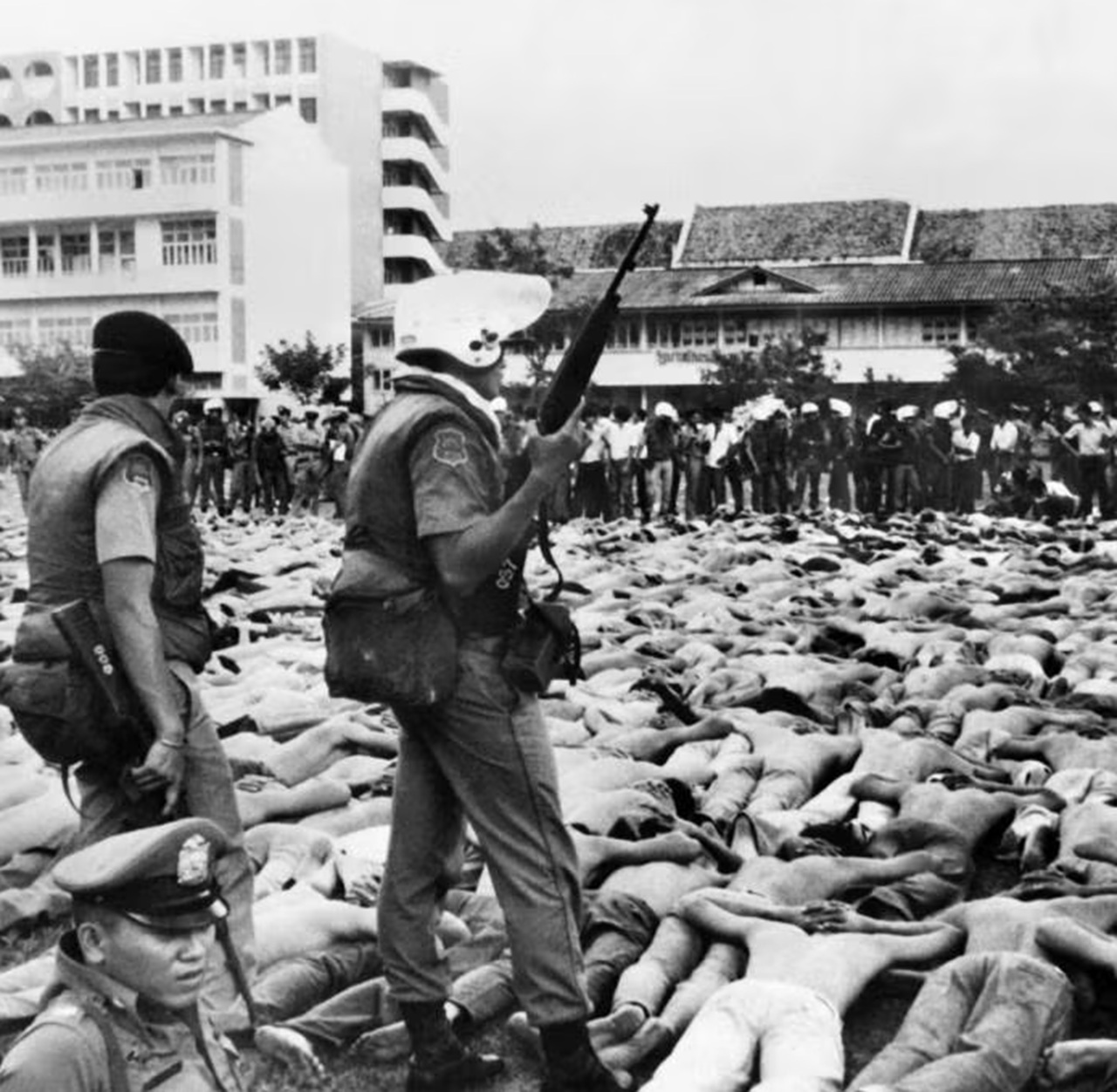 6 ottobre massacro Università Thammasat