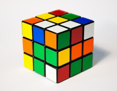 All'origine del cubo di Rubik, il rompicapo più famoso della storia