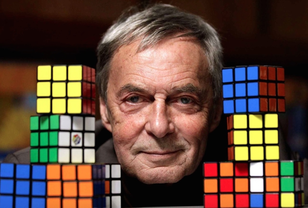 cubo di Rubik oggi rompicapo universale