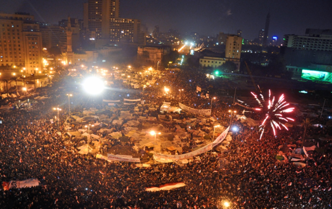 Egitto foto festeggiamenti dopo dimissioni Mubarak