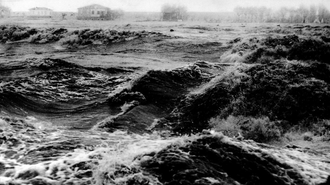 Foto del giorno: il mare in terra, la catastrofica alluvione del Polesine
