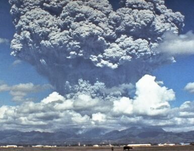 Foto del giorno: l'incontenibile Pinatubo, la seconda eruzione più grande del XX secolo