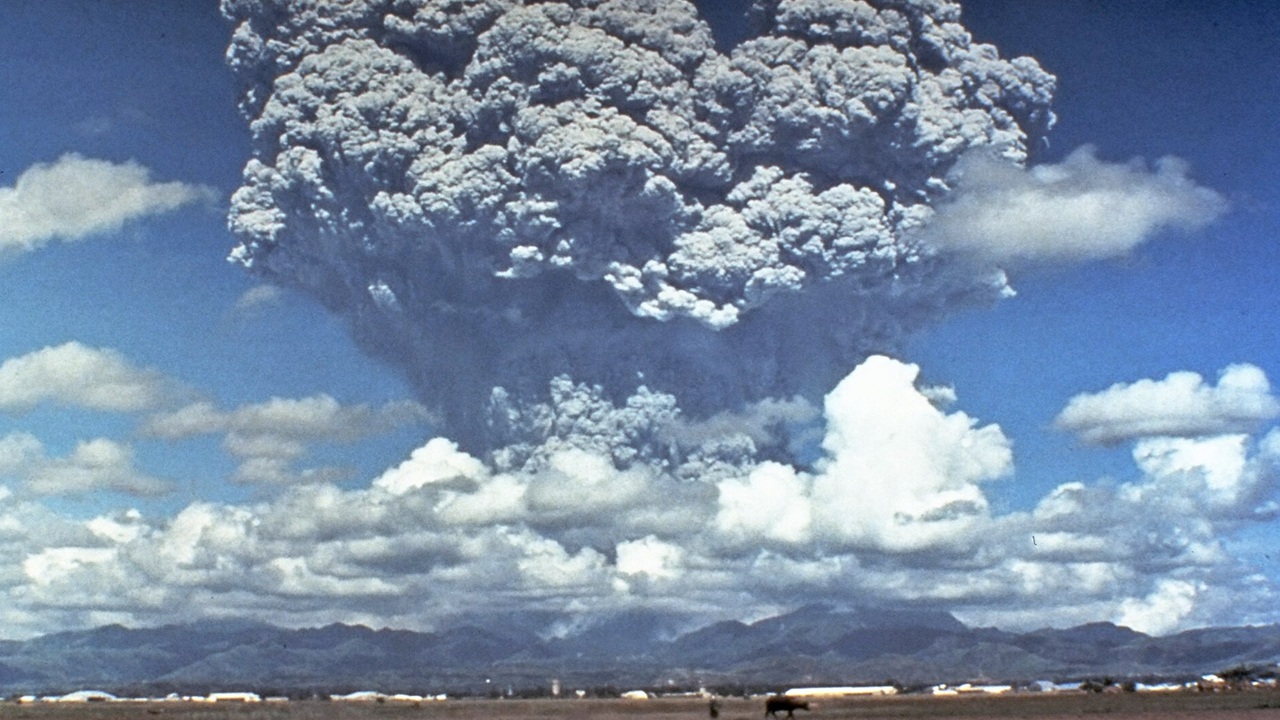 Foto del giorno: l'incontenibile Pinatubo, la seconda eruzione più grande del XX secolo