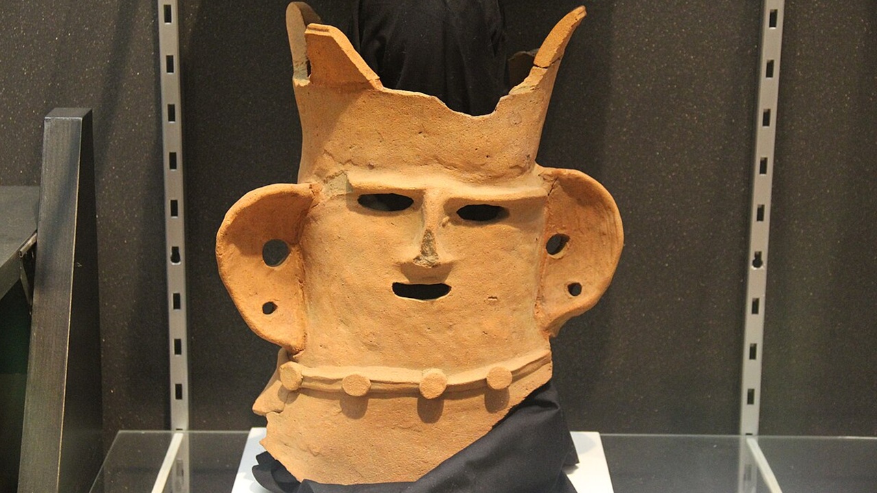 haniwa terracotta