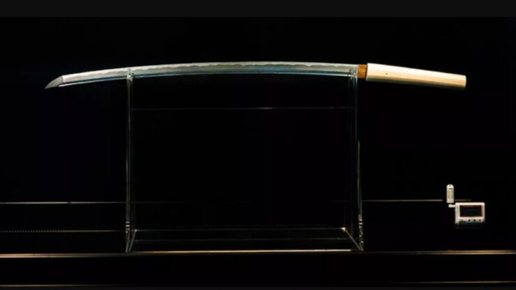 Una katana forgiata da un meteorite di 4 miliardi di anni? Si chiama "Spada dei Cieli" e si trova in Giappone