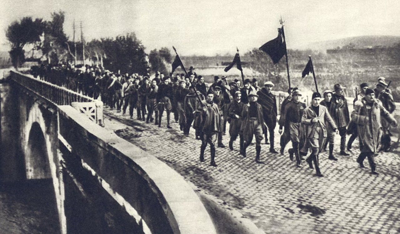 28 ottobre passaggio militanti PNF Roma 1922