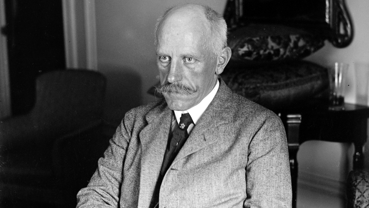 Eroe delle nevi e benefattore degli apolidi: la storia del Nobel per la Pace Fridtjof Nansen