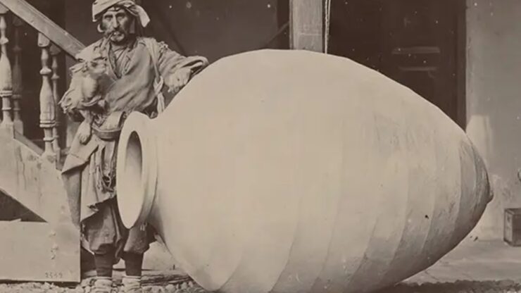 Foto del giorno: il Kvevri e la sacra tradizione vinicola georgiana