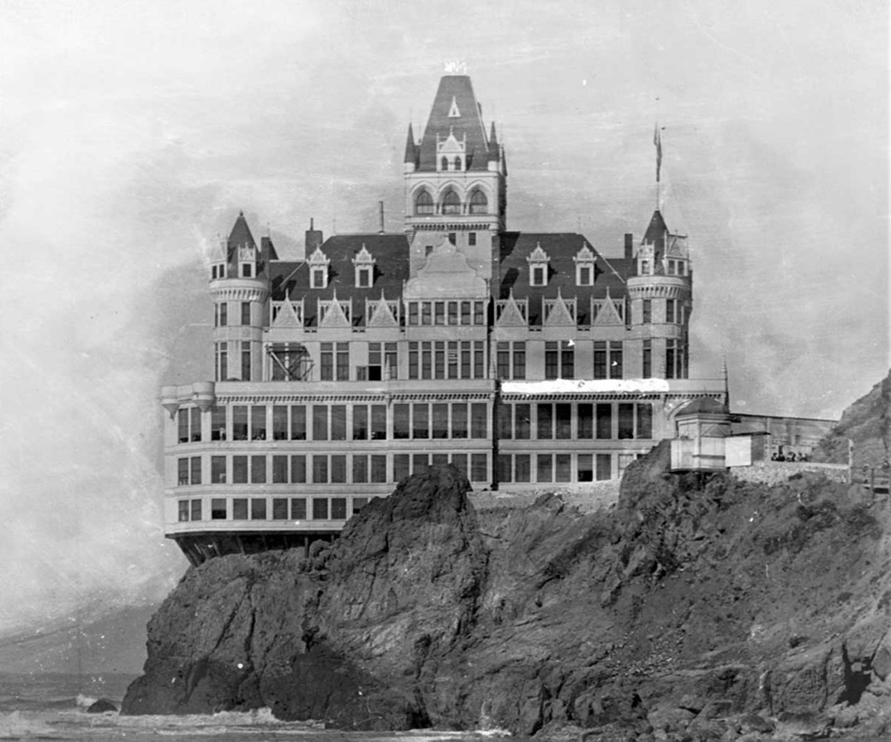 Cliff House seconda versione