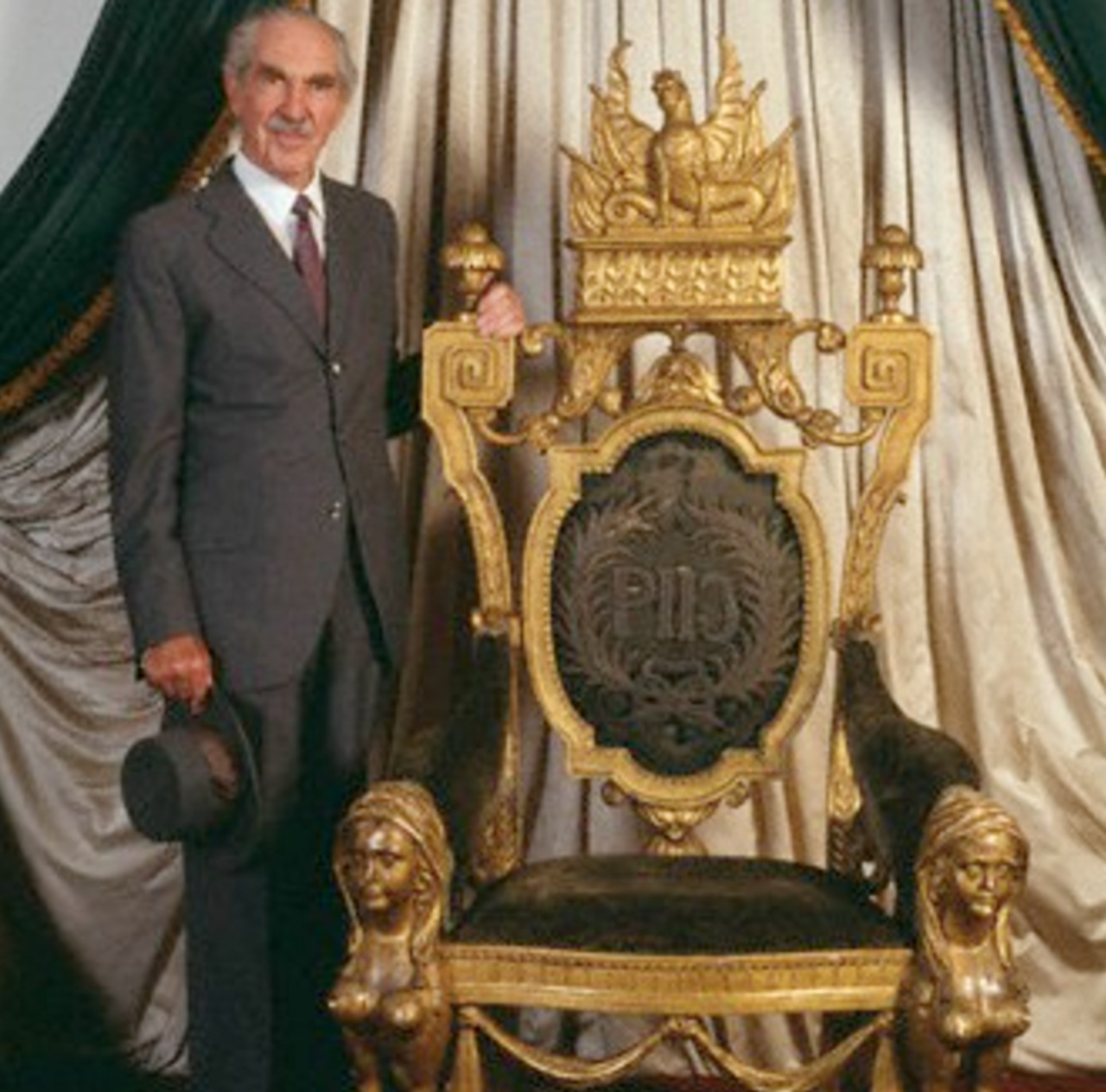 re senza regno Pedro Gastão di Orléans-Braganza trono