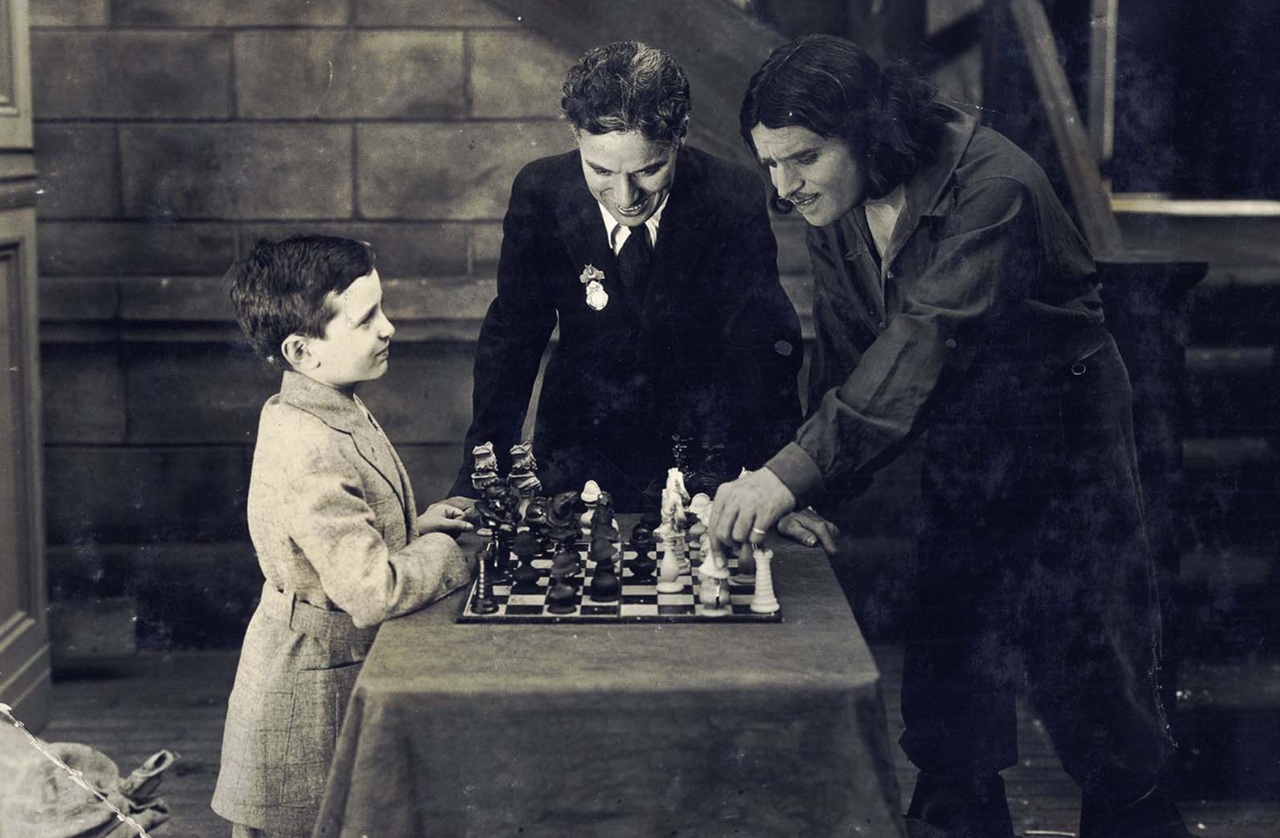 Samuel Reshevsky simultanea Europa