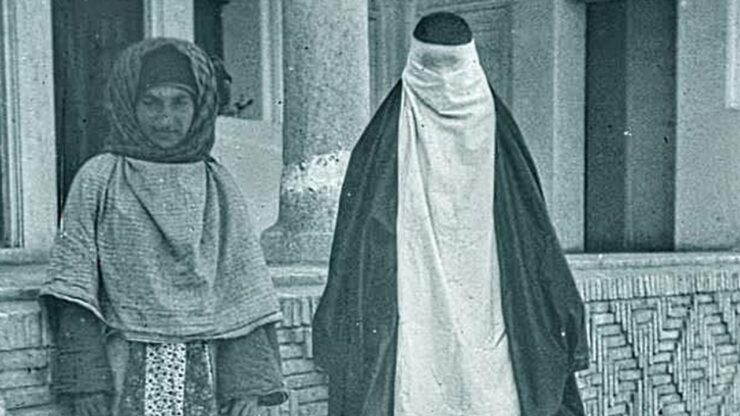 Gli Zoroastriani in Iran: uno strumento del colonialismo britannico nel XX secolo