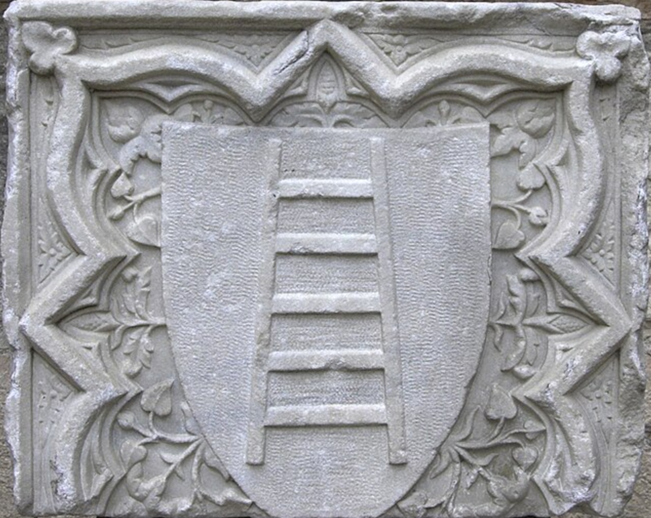 Castello Scaligero di Sirmione stemma Della Scala