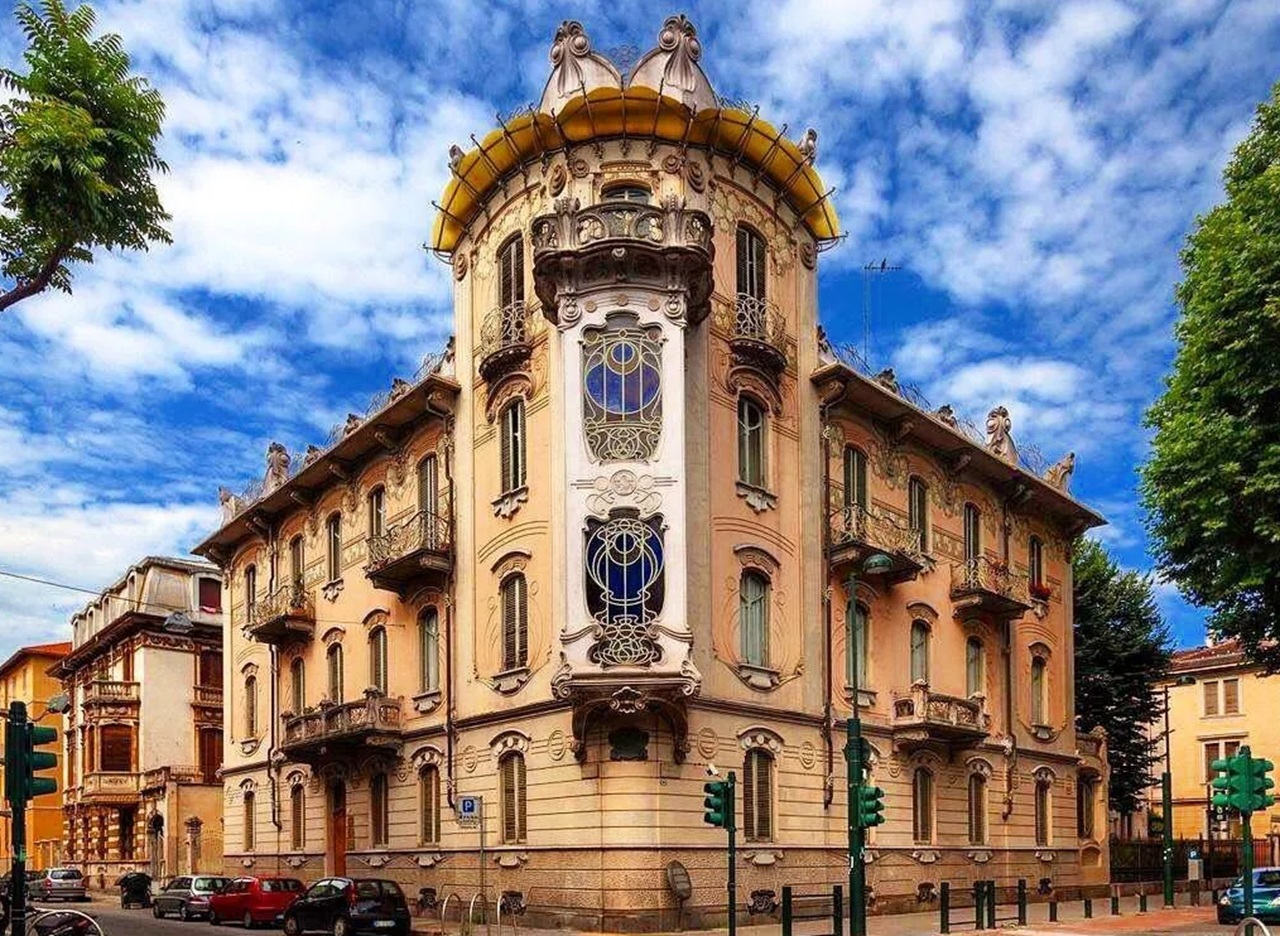 Stile Liberty palazzo Torino