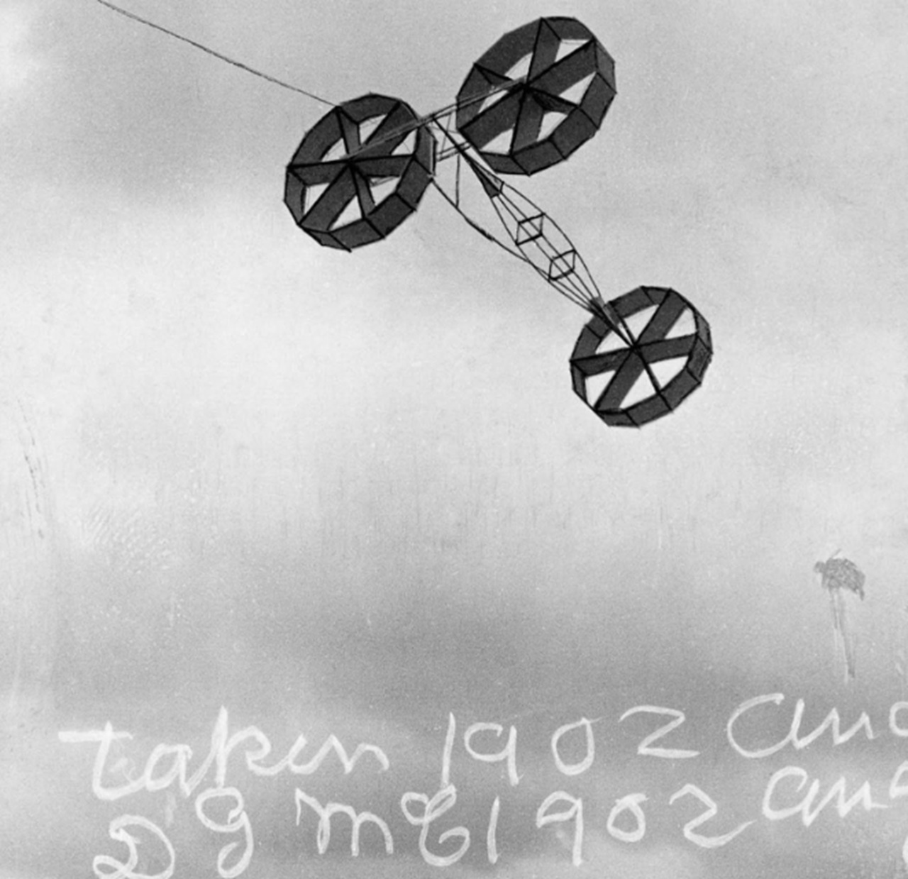 Alexander Graham Bell aquilone tre ruote sei celle