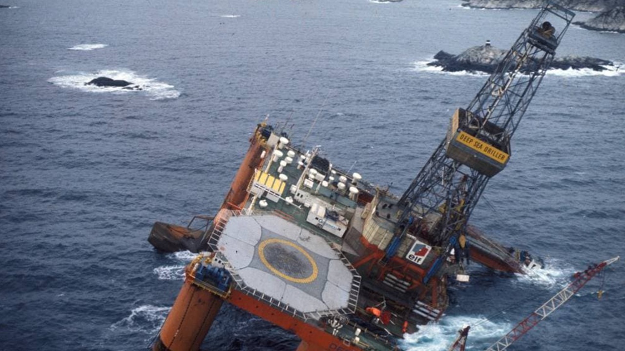 Ocean Ranger immagine inizio affondamento