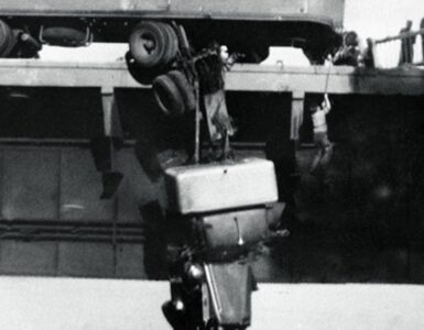 Foto del giorno: salvataggio sul Pit River Bridge