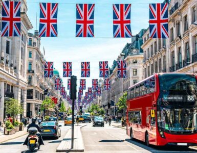 La storia tutta britannica della guida a sinistra