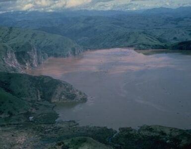 lago nyos foto