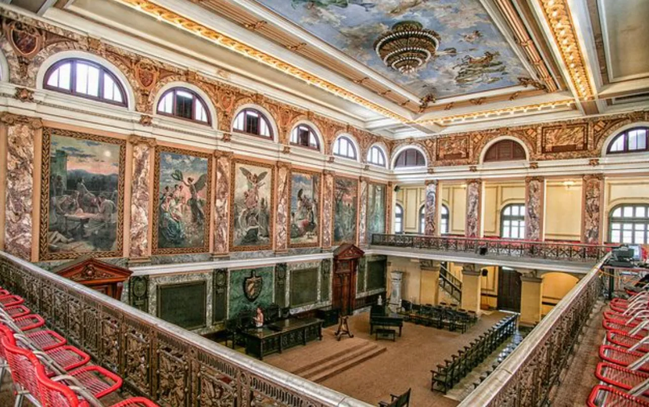 5 gennaio aula magna Università Avana