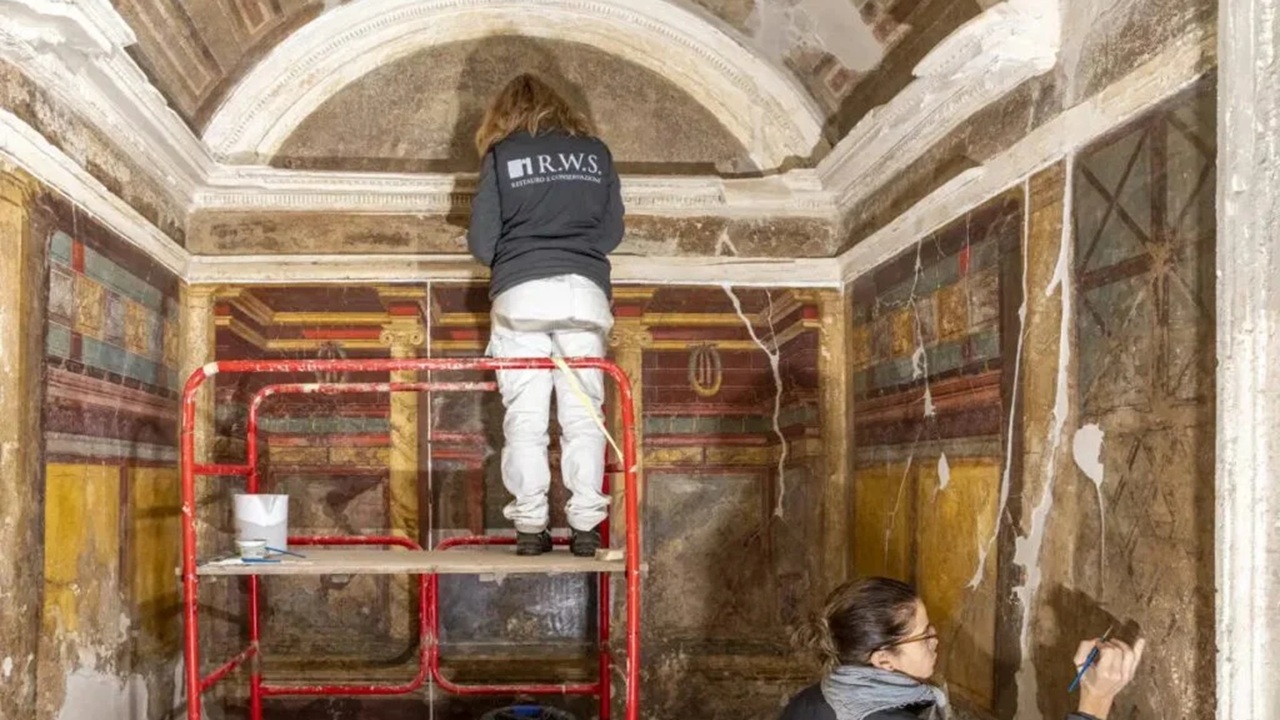 affreschi villa poppea