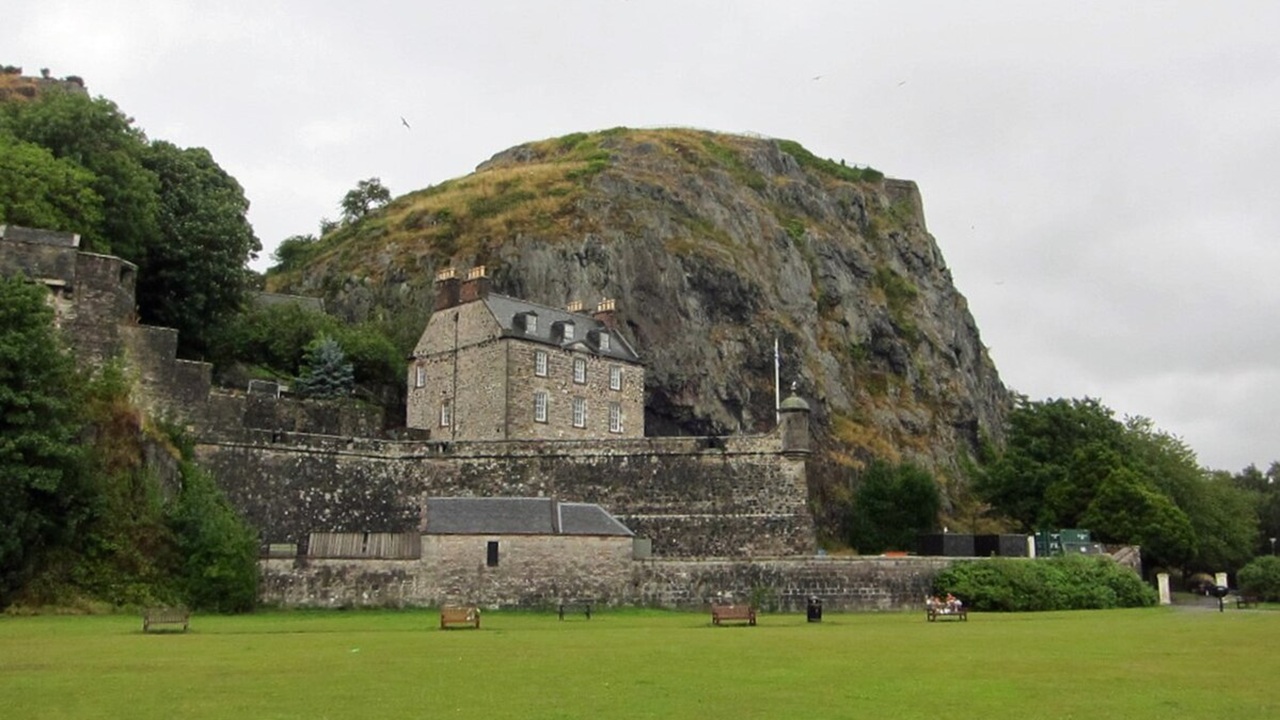 dumbarton castle