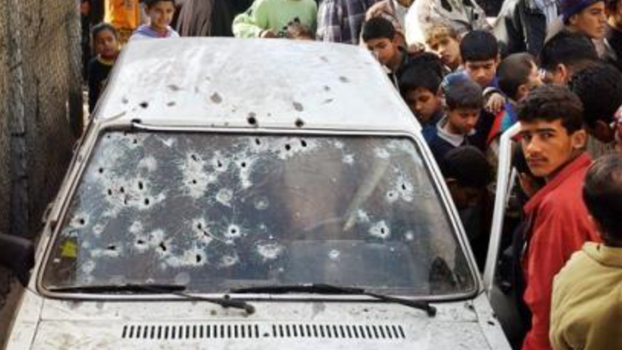 Foto del giorno: il "fuoco amico" contro Nicola Calipari