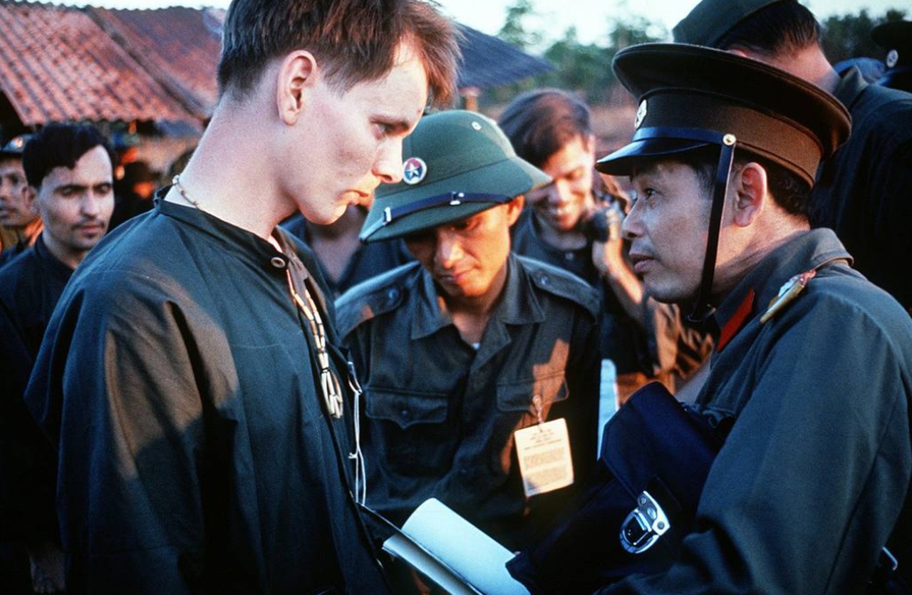 pace ufficiale nordvietnamita soldato statunitense