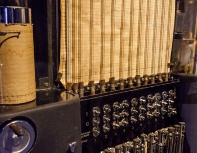 L'integratore ad acqua: come funzionava questo computer analogico sovietico degli anni '30?