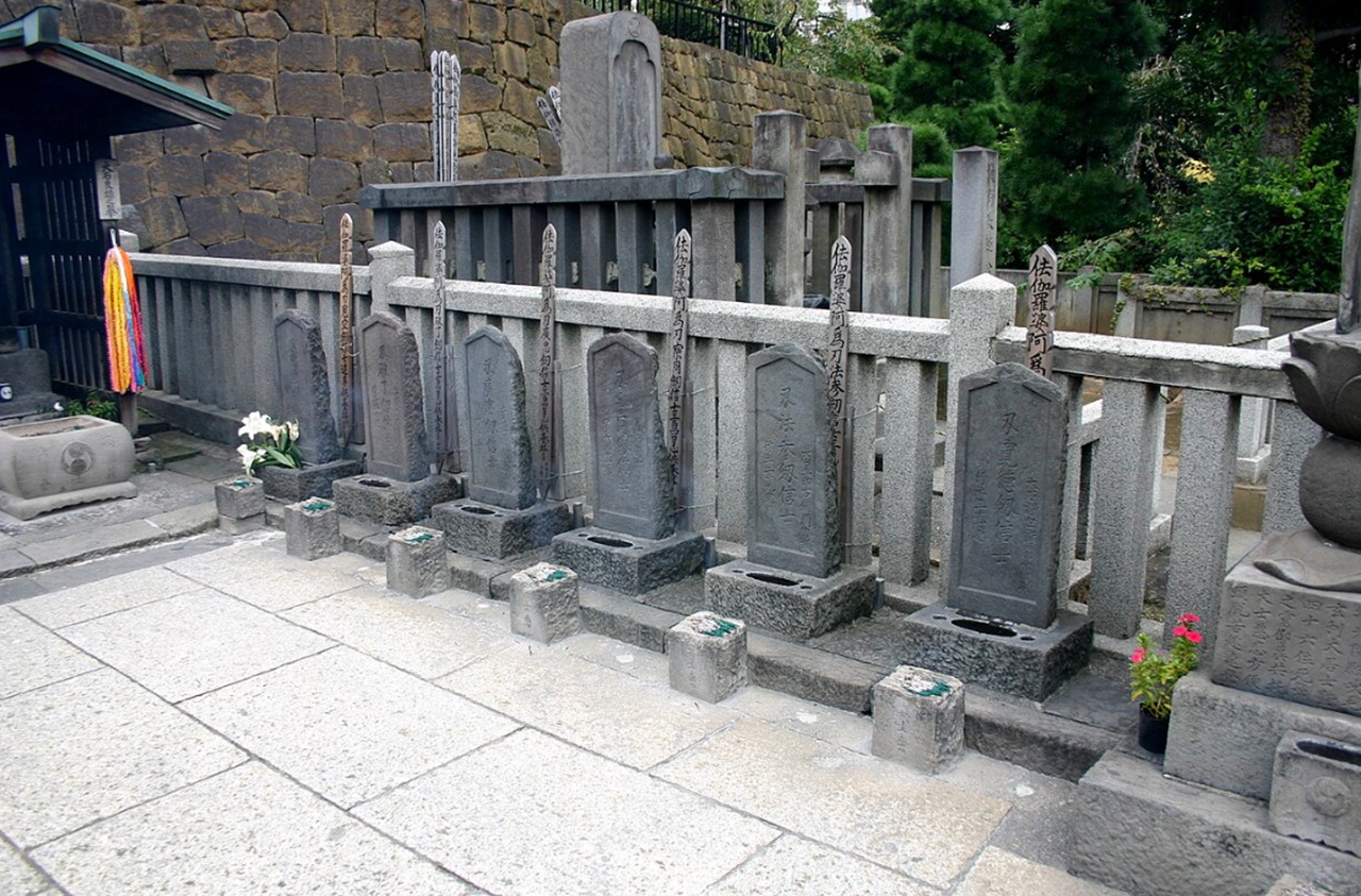 31 gennaio tombe ronin