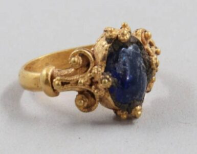 anello pietra blu