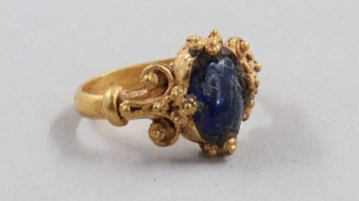 anello pietra blu