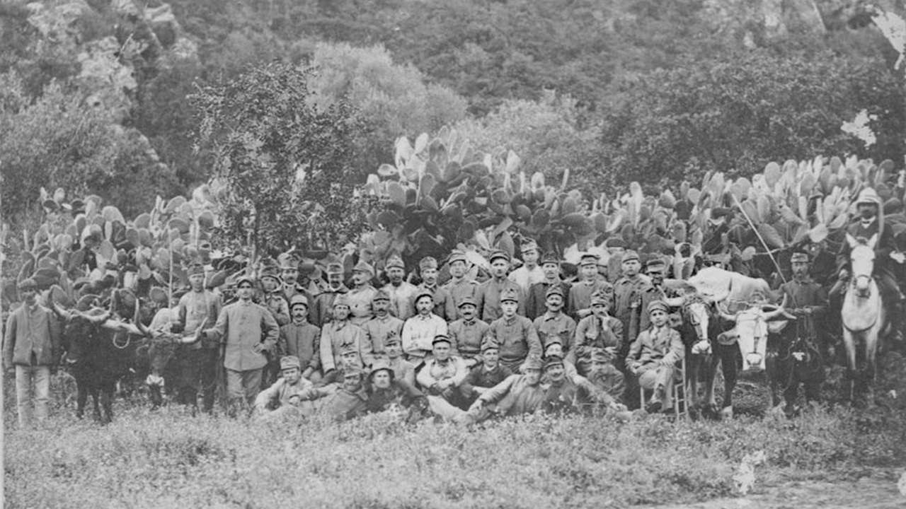 Foto del giorno: la prigionia degli ungheresi in Sicilia