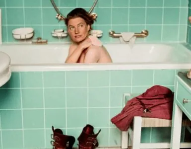 Foto del giorno: Lee Miller nella vasca del Führer