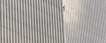 Foto del giorno: The Falling Man