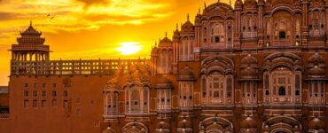 La storia dell'Hawa Mahal, splendida perla architettonica d'India