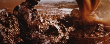 Foto del giorno: guerra e petrolio